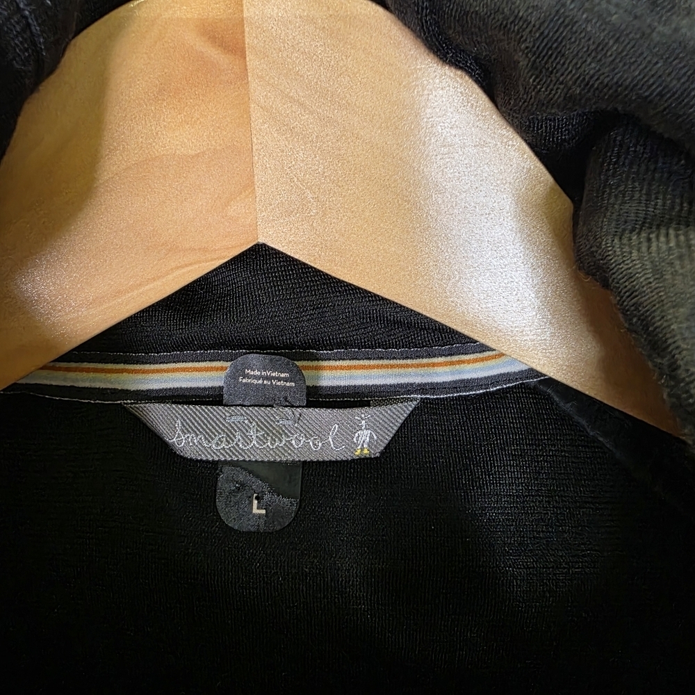 Smartwool  quilted  Smartloft 60 Hoodie Vest - Picture 12 of 14